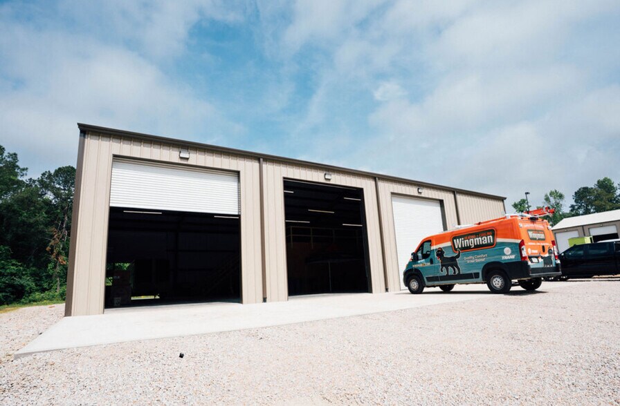 Primary Photo Of 1679 Lee Road 10, Auburn Warehouse For Lease