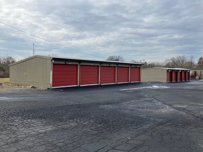 More Photos Of 622 Oh-380, Xenia Service For Sale