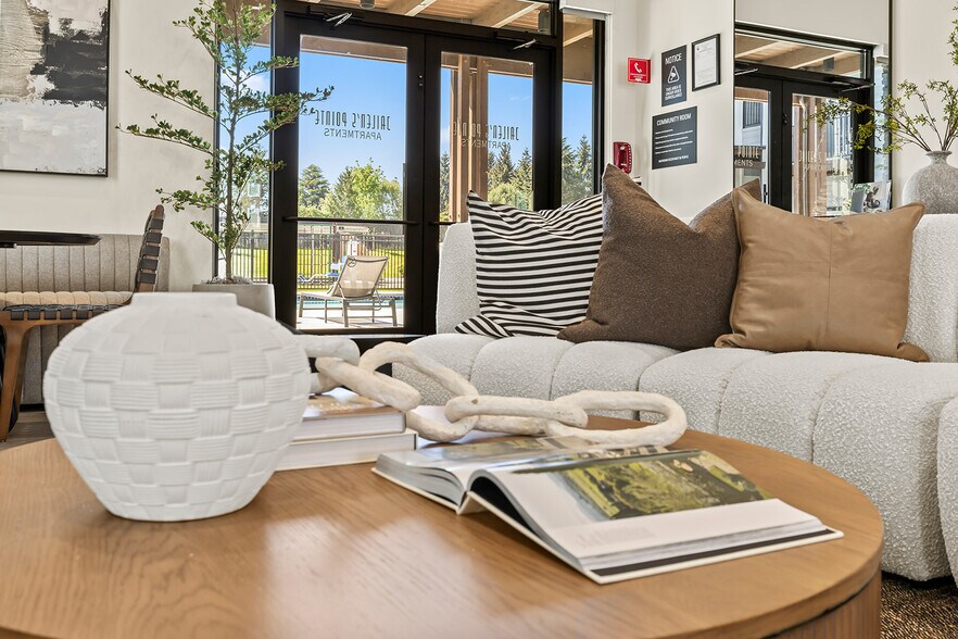 More Photos Of 7011 NE 126th St, Vancouver Apartments For Sale