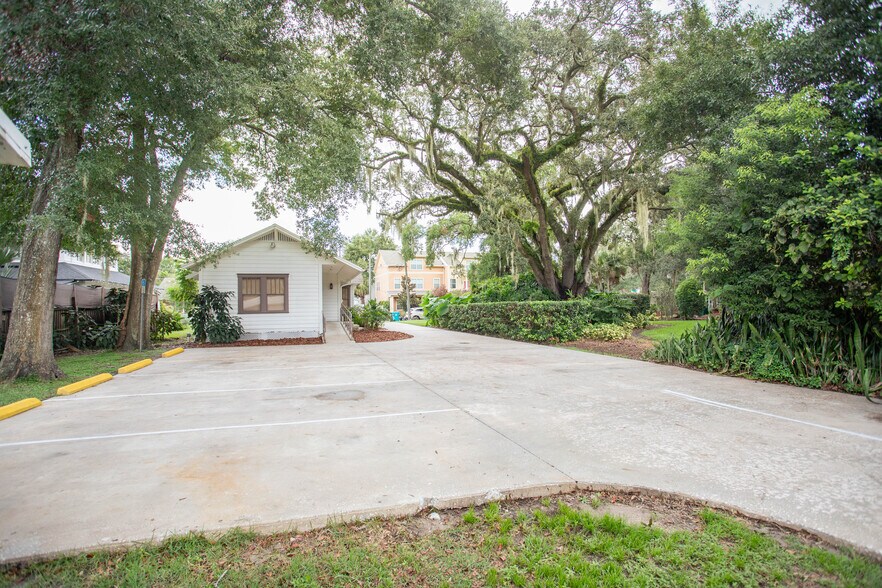 More Photos Of 1514 Illinois St, Orlando Office Residential For Sale