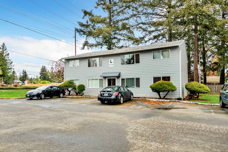 More Photos Of 16300-16400 E Burnside St, Gresham Apartments For Sale