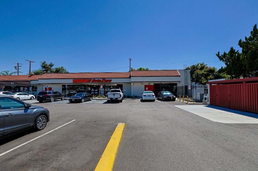 More Photos Of 1100 W Commonwealth Ave, Alhambra Freestanding For Sale