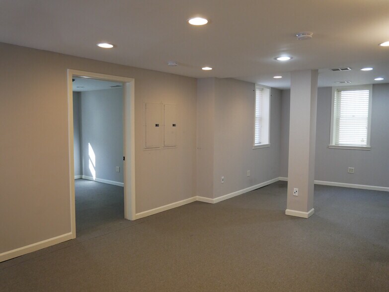 More Photos Of 496 Medlock Rd, Decatur Office Residential For Lease