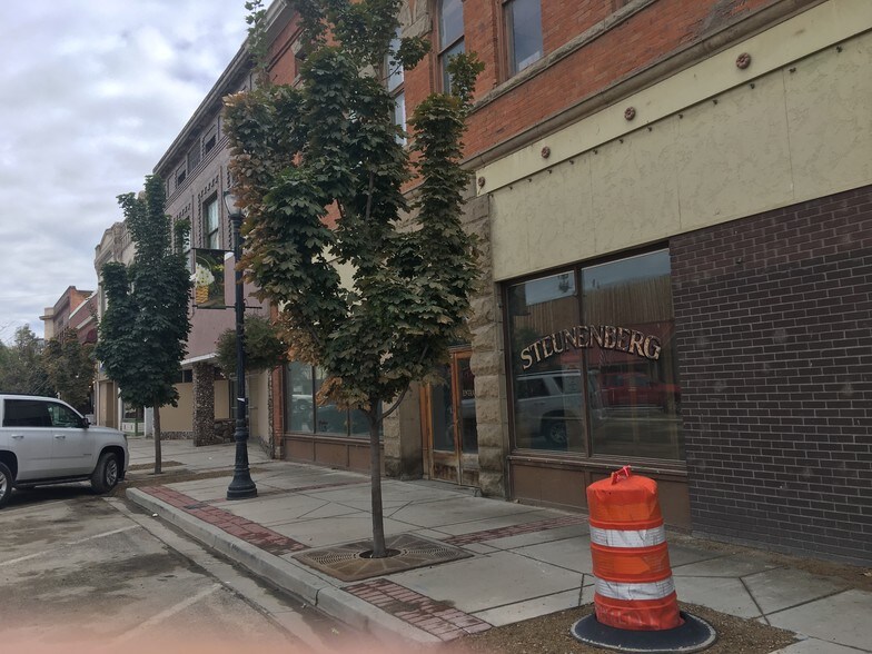 More Photos Of 708 Main St, Caldwell Storefront Retail Office For Lease