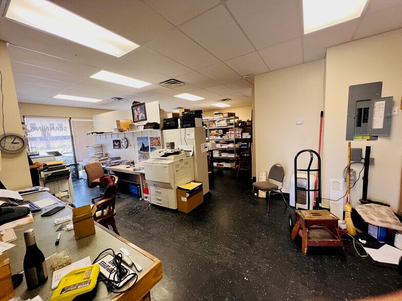 More Photos Of 21234 Olean Blvd, Port Charlotte Storefront Retail Office For Lease