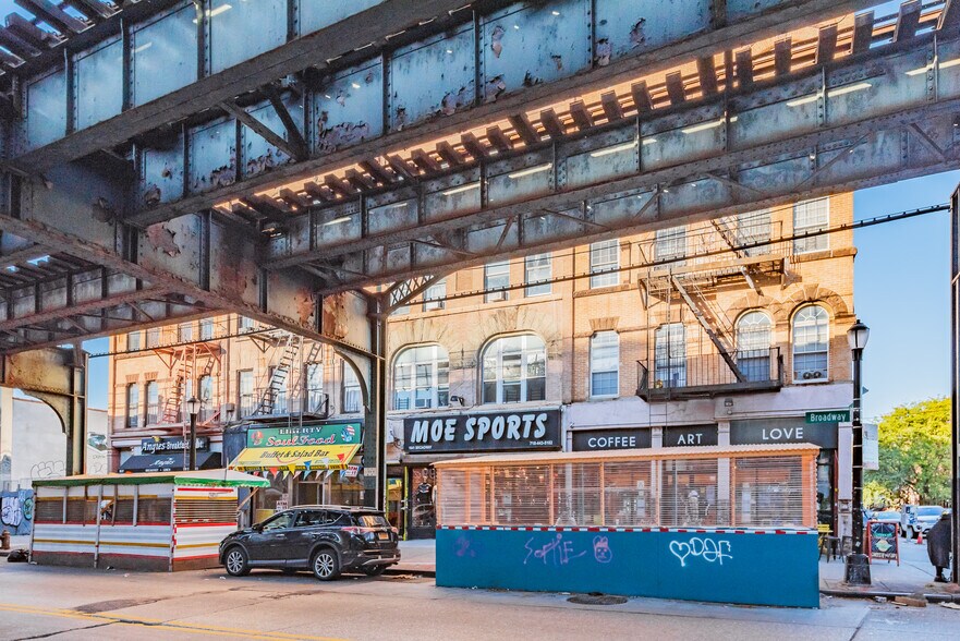 More Photos Of 1641 Broadway, Brooklyn Apartments For Sale