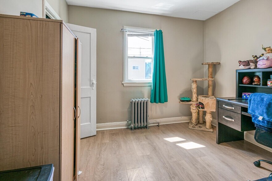 More Photos Of 375-377 Laforest Av, Sudbury Apartments For Sale