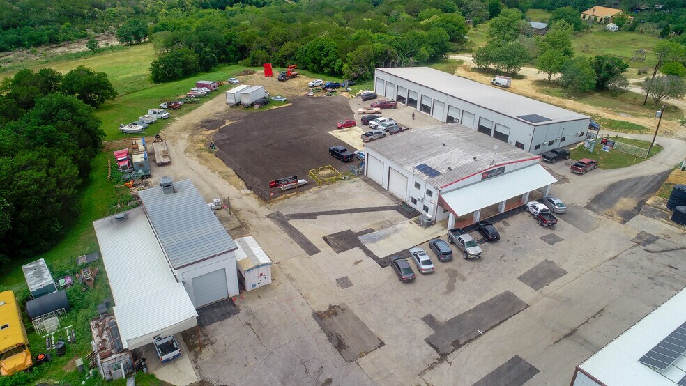 More Photos Of 18975 Marbach Ln, San Antonio Unknown For Lease