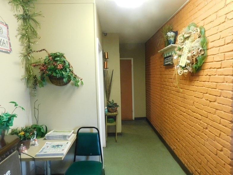More Photos Of 500 S Velasco St, Angleton Restaurant For Sale