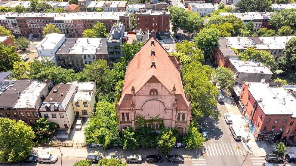 More Photos Of 180 Van Buren St, Brooklyn Land For Sale