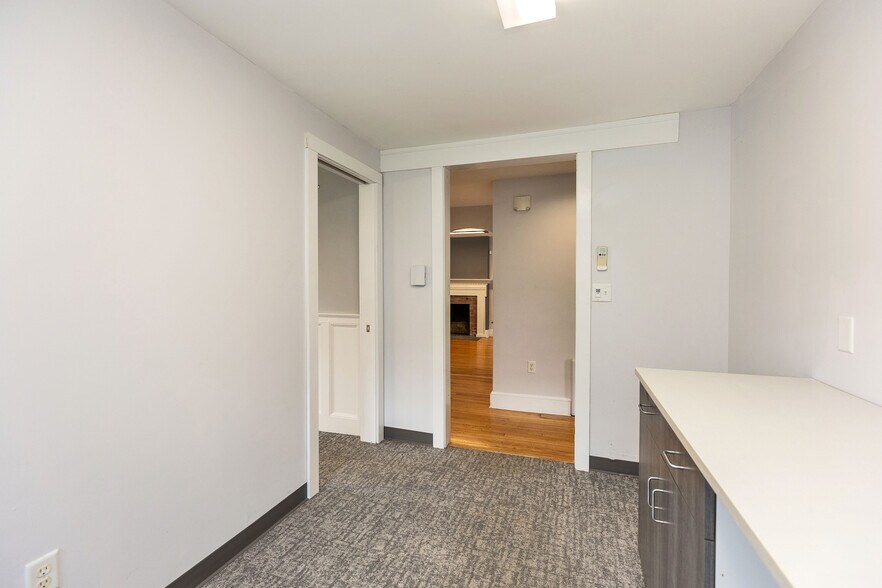 More Photos Of 479 Nashua St, Milford Office For Sale
