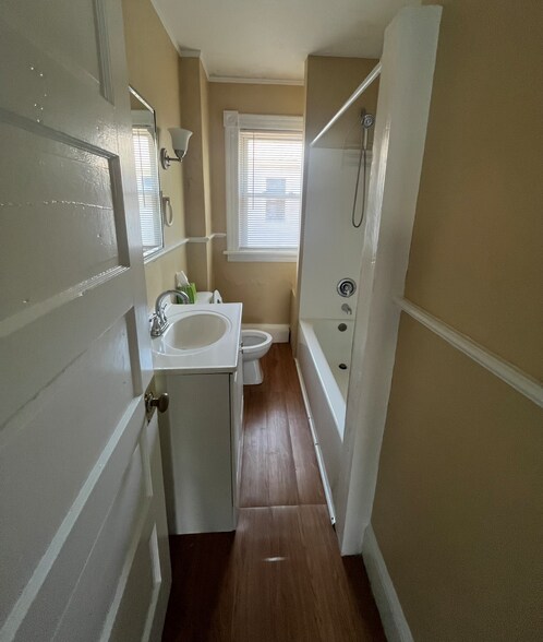 More Photos Of 41-51 Linden St, New London Apartments For Sale