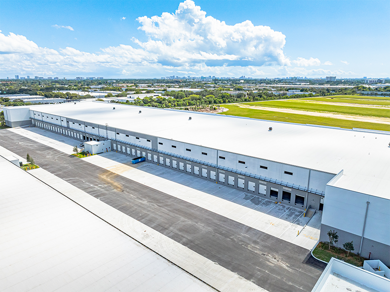 More Photos Of 311 Racetrack Loop, Pompano Beach Unknown For Lease