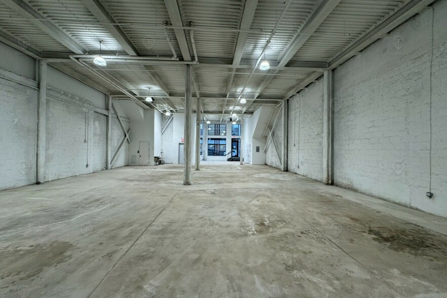 More Photos Of 55-57 N 9th St, Brooklyn Storefront For Lease