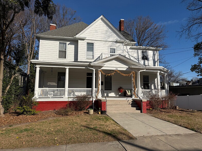 More Photos Of 211 E Peace St, Raleigh Apartments For Sale