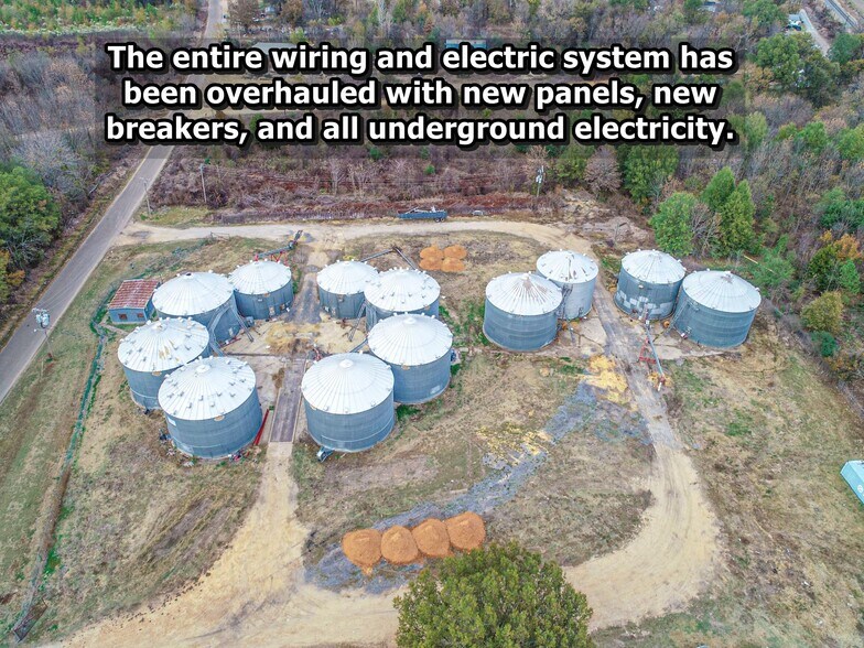 More Photos Of 600 Quitman St, Sledge Land For Sale