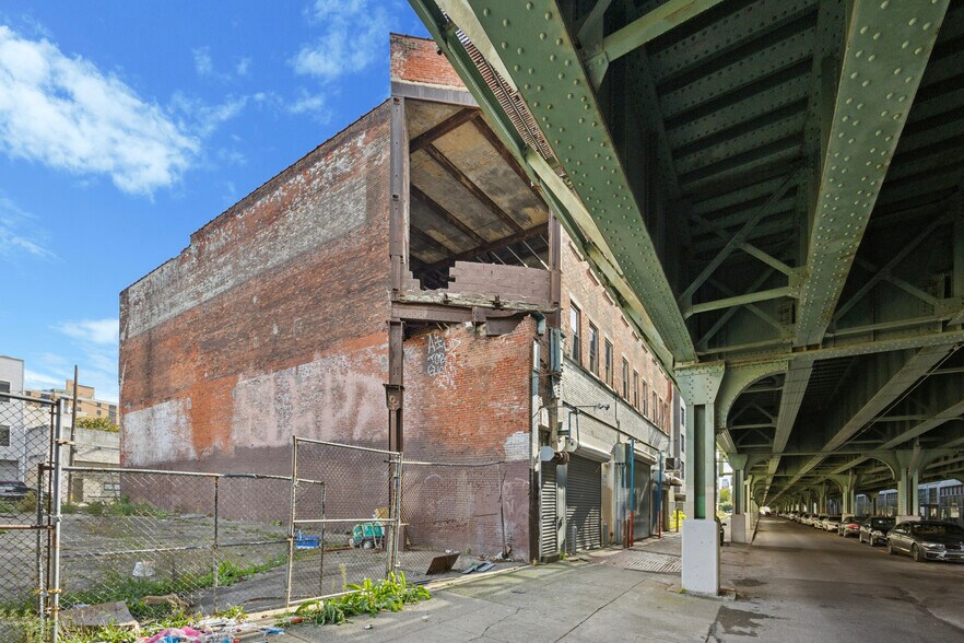 More Photos Of 967-973 N 9th St, Philadelphia Warehouse For Sale