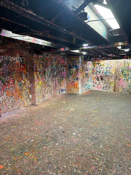 More Photos Of 117 E 6th Ave, Lancaster Freestanding For Sale