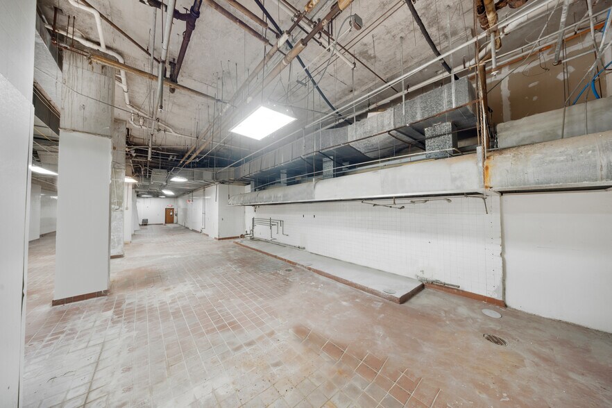 More Photos Of 5445 Collins Ave, Miami Beach Apartments For Sale