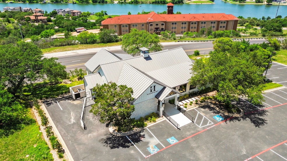 More Photos Of 602 Steve Hawkins Pky, Marble Falls Storefront Retail Office For Lease