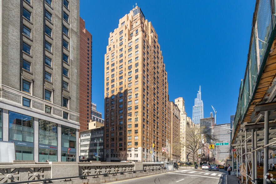 More Photos Of 10 Park Ave, New York Apartments For Sale