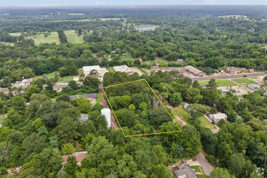 More Photos Of S Commerce @ Brandon St E, Overton Land For Sale