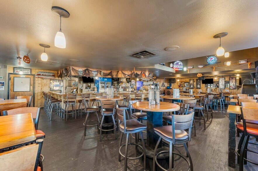 More Photos Of 1850 Dominion Way, Colorado Springs General Retail For Sale