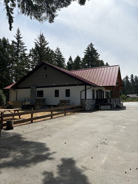 Primary Photo Of 2930 Trans Canada Hwy, Langford Restaurant For Sale