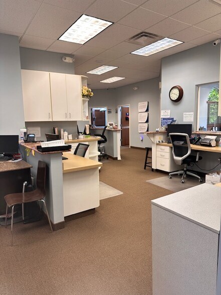 More Photos Of 5084 Villa Linde Pky, Flint Medical For Lease