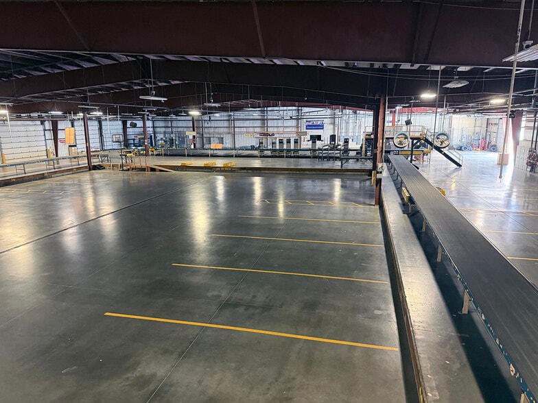 More Photos Of 2050 N 85th East Ave, Tulsa Warehouse For Lease