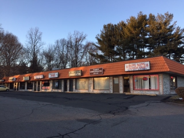 More Photos Of 16 Red Bush Ln, Milford Storefront For Lease