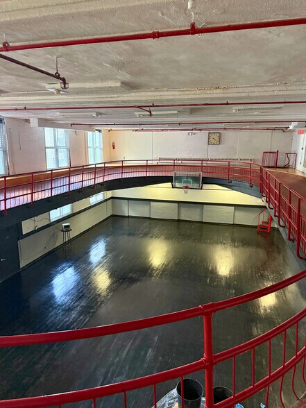 More Photos Of 181 W 135th St, New York Apartments For Lease