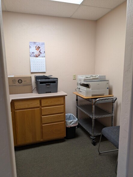 More Photos Of 2524 W Ruthrauff Rd, Tucson Office Residential For Sale