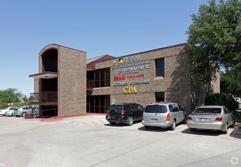 Primary Photo Of 14455 Webb Chapel Rd, Farmers Branch Office For Lease