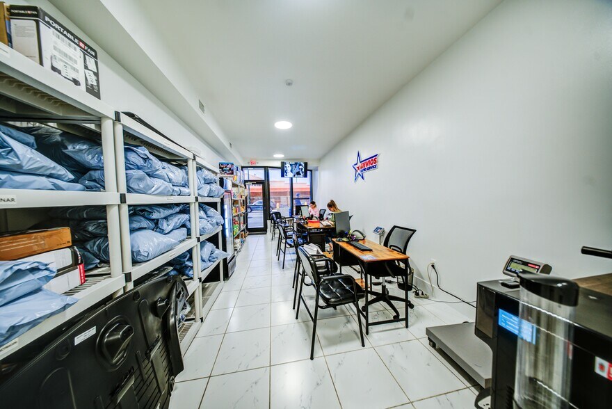 More Photos Of 6471 SW 8th St, West Miami General Retail For Sale