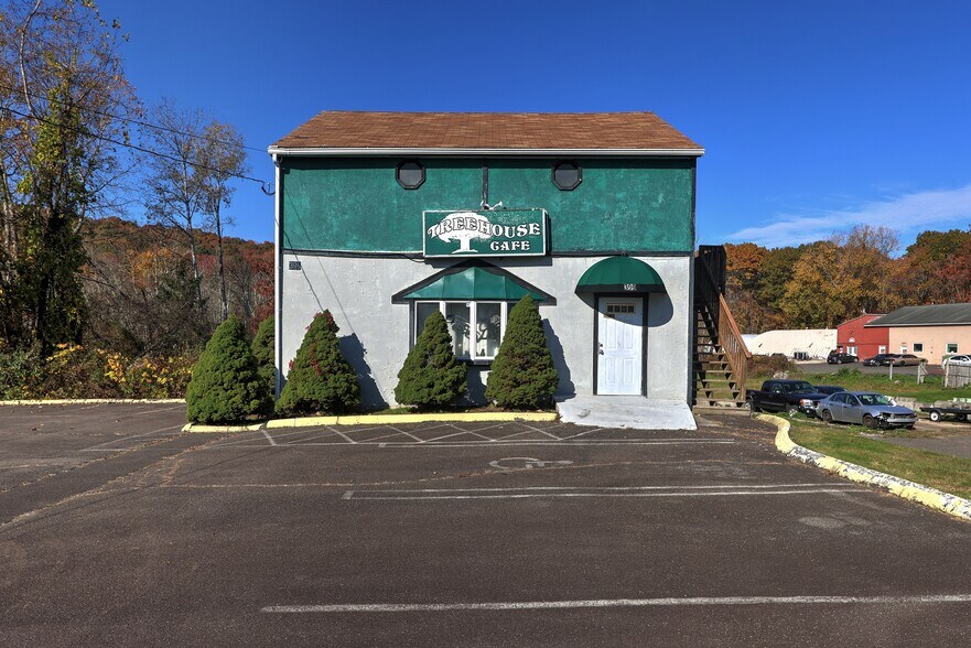 More Photos Of 399 Wolcott Rd, Wolcott Restaurant For Sale