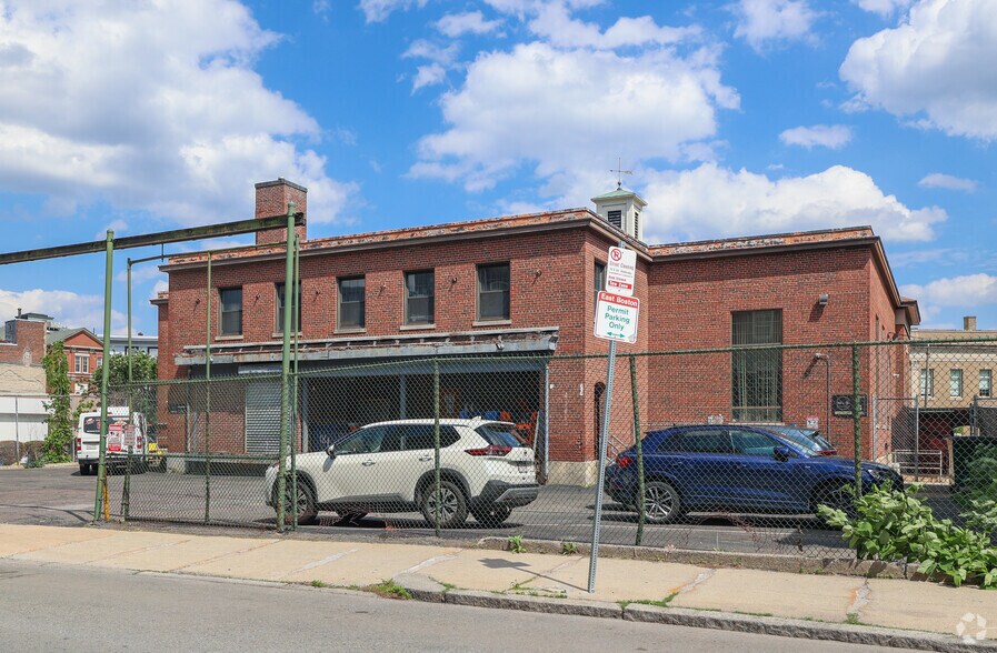 More Photos Of 50 Meridian St, Boston Coworking Space