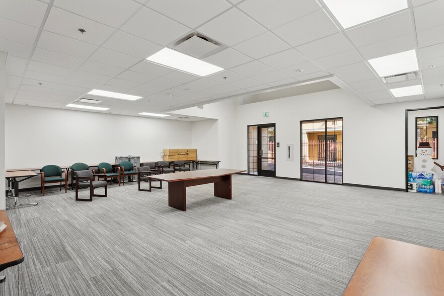 More Photos Of 3400 N Dysart Rd, Avondale Medical For Lease