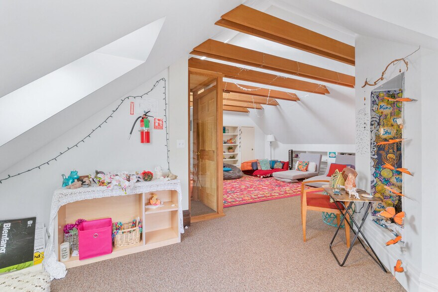 More Photos Of 603 Mission St, Santa Cruz Office For Sale