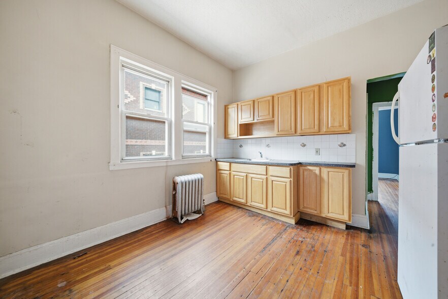More Photos Of 4612 Murdock Ave, Bronx Apartments For Sale