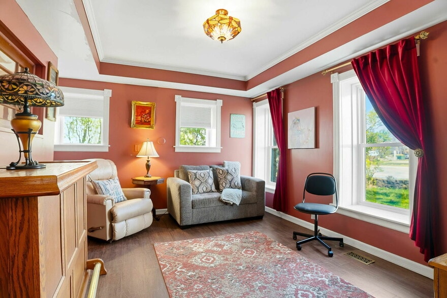 More Photos Of 305 River St, Osceola Hospitality For Sale