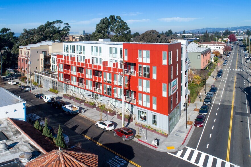 Primary Photo Of 4801 Shattuck Ave, Oakland Apartments For Sale