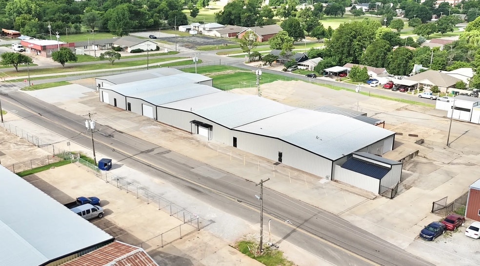 Primary Photo Of 3609-3611 S High Ave, Oklahoma City Warehouse For Lease