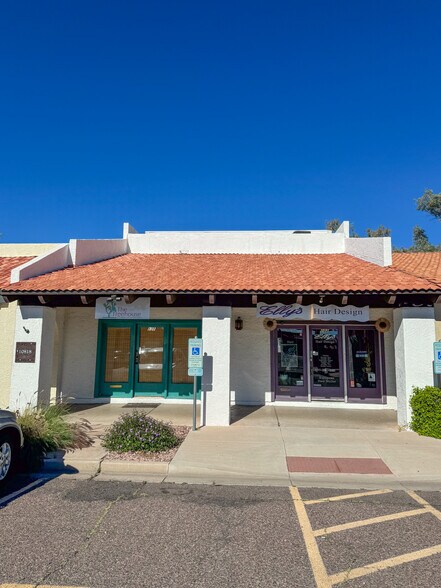 More Photos Of 10818 N 71st Pl, Scottsdale Storefront For Lease