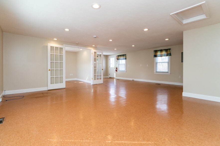 More Photos Of 1581 Main St, Weymouth Freestanding For Sale