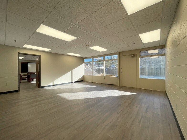 More Photos Of 1135 14th Ave S, Birmingham Office For Sale