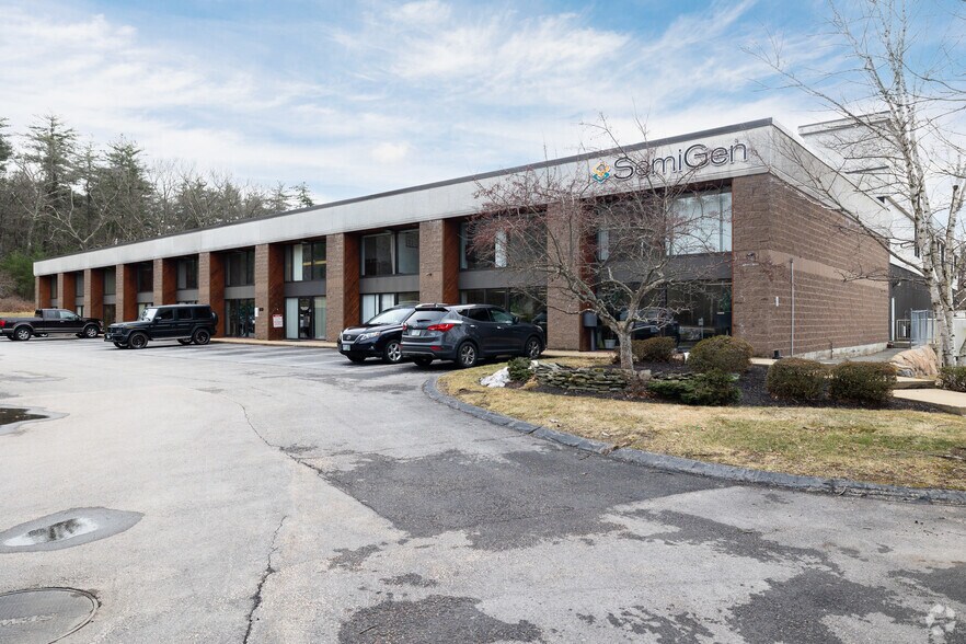More Photos Of 136 Harvey Rd, Londonderry Unknown For Lease