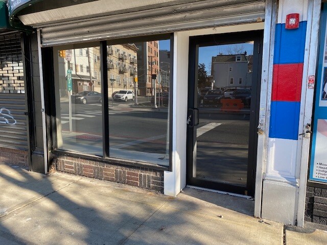 More Photos Of 126 Baldwin Ave, Jersey City Storefront Retail Residential For Lease