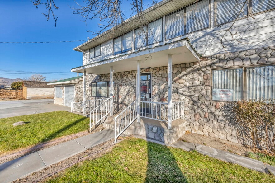 More Photos Of 2 Newcombe Ave, Yerington Office For Sale