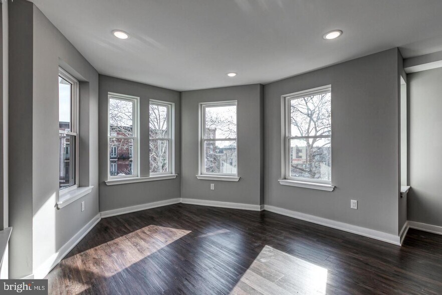More Photos Of 1316 S Broad St, Philadelphia Apartments For Sale